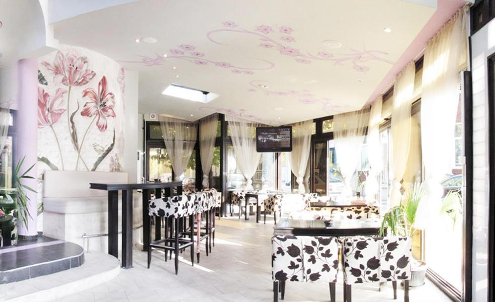 Ambaritsa Hotel กอร์นา ออร์ยาโควิตซา ภายนอก รูปภาพ
