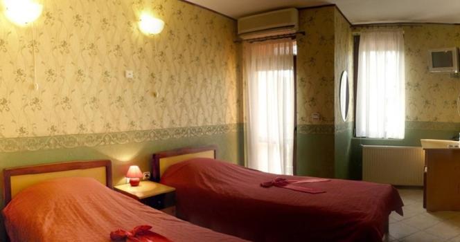 Ambaritsa Hotel กอร์นา ออร์ยาโควิตซา ภายนอก รูปภาพ